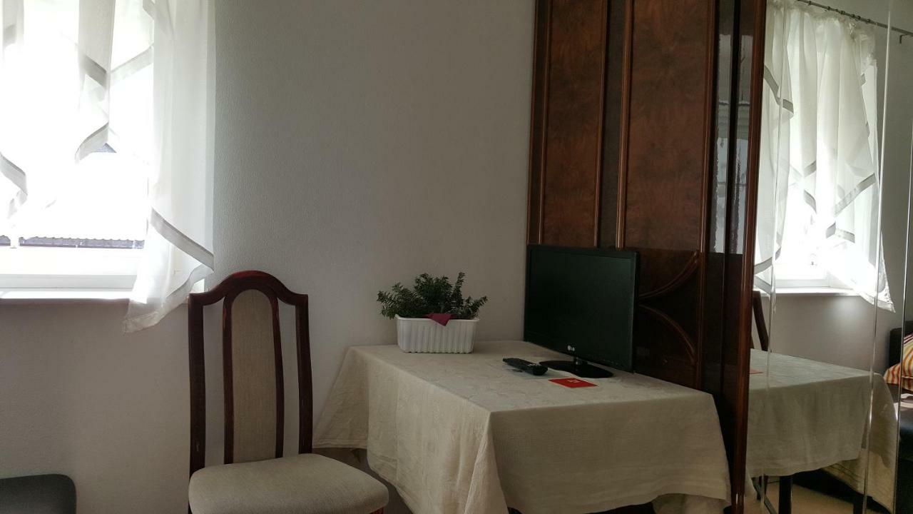 Leon'S Silberwald Apartment Strasshof an der Nordbahn Ngoại thất bức ảnh
